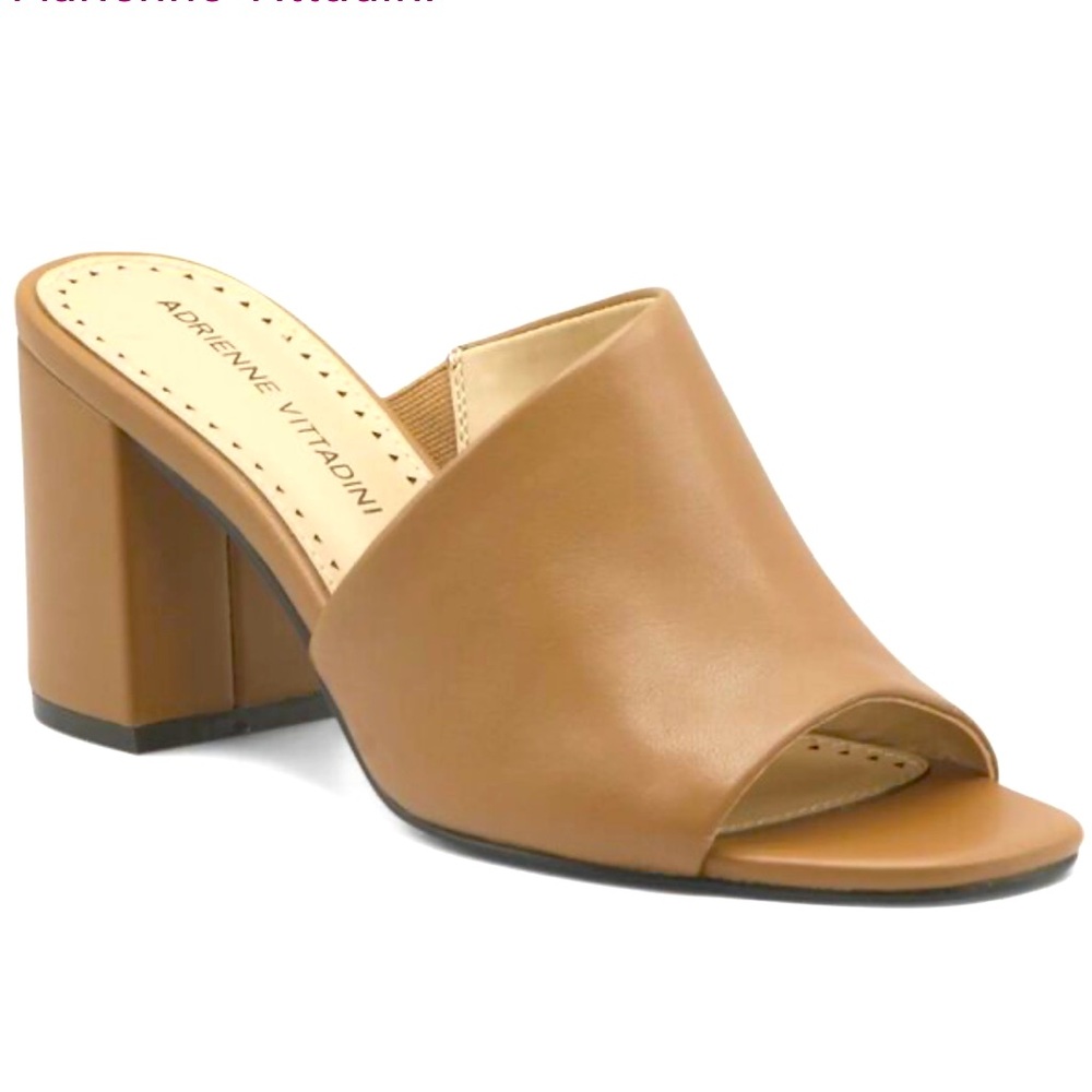 Adrienne Vittadini Albi Sandal